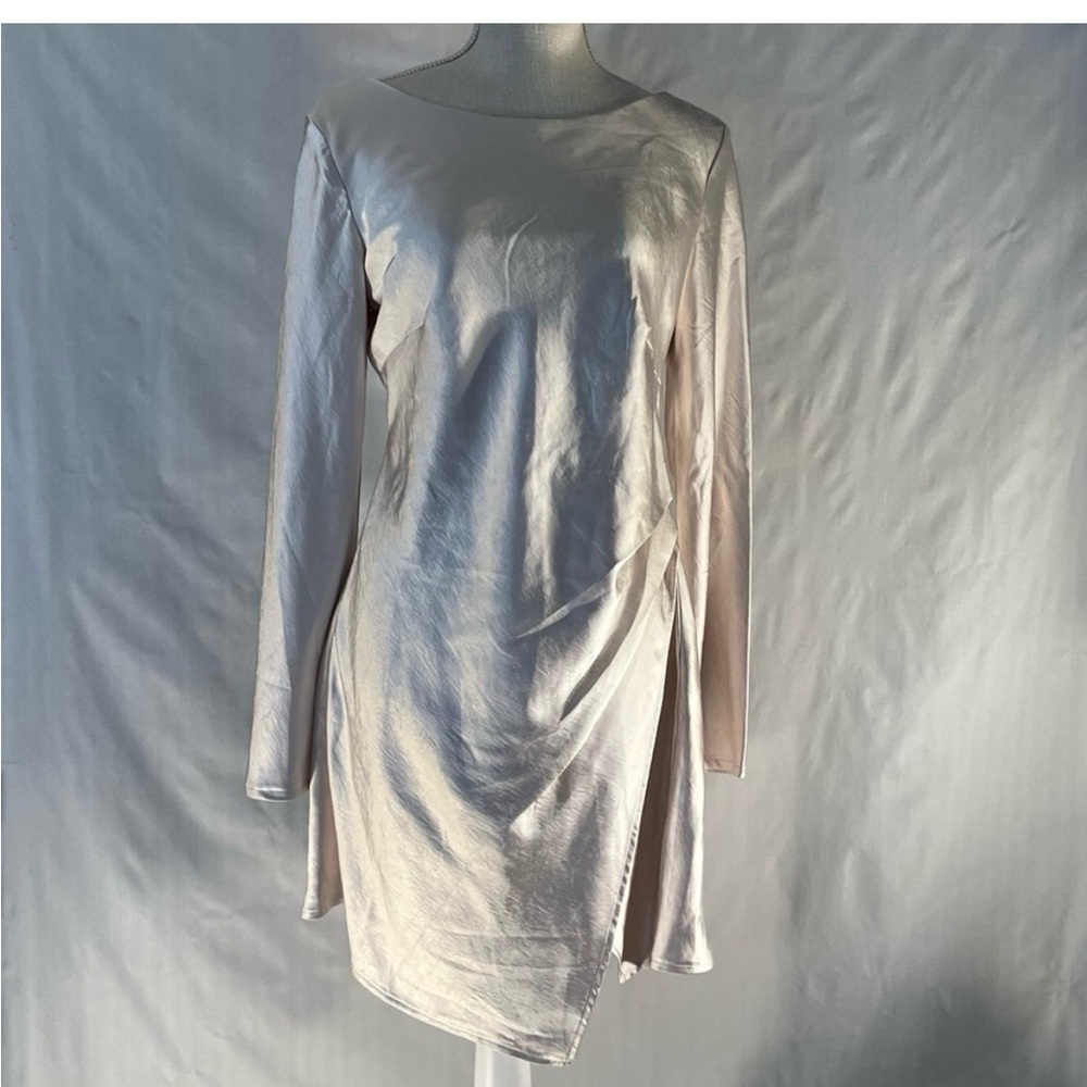 Selfie Leslie dress Thank me later  - never used
